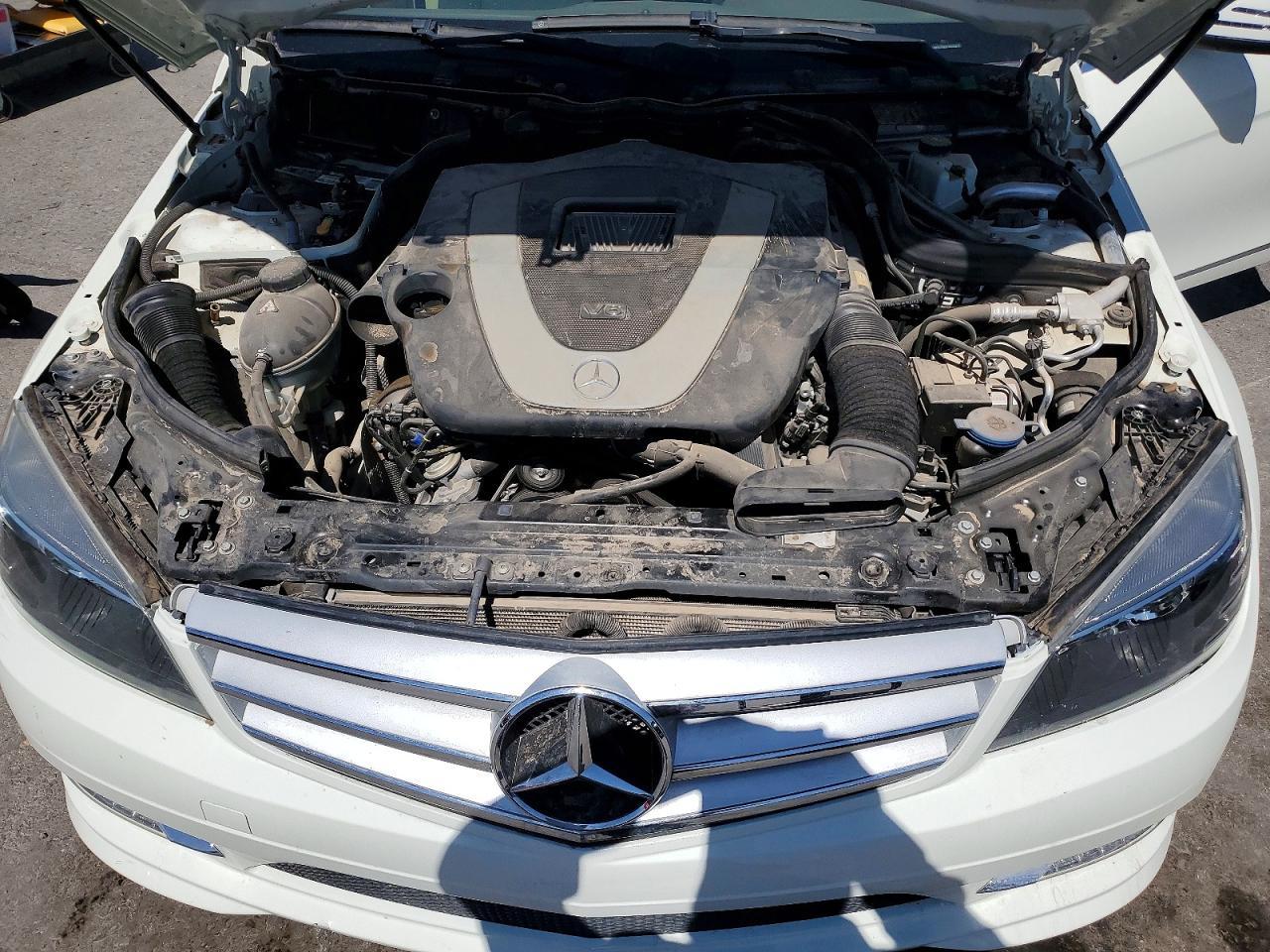 2011 MERCEDES-BENZ C-CLASS