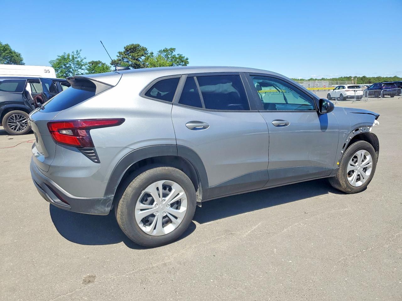 2024 CHEVROLET TRAX