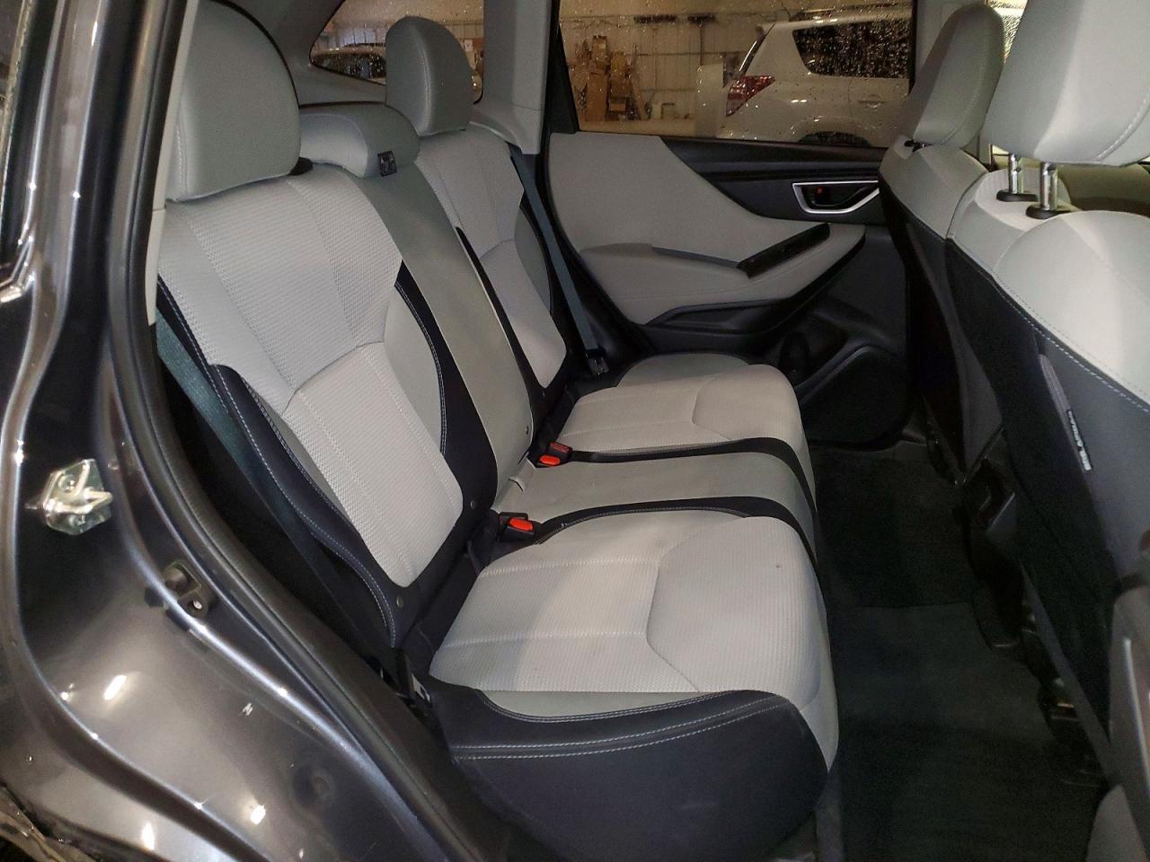 2022 SUBARU FORESTER