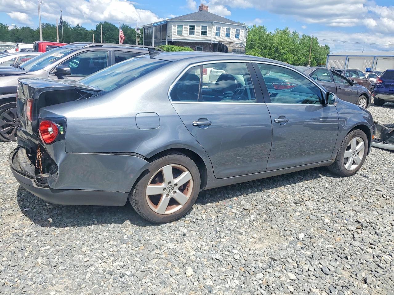 2009 VOLKSWAGEN JETTA