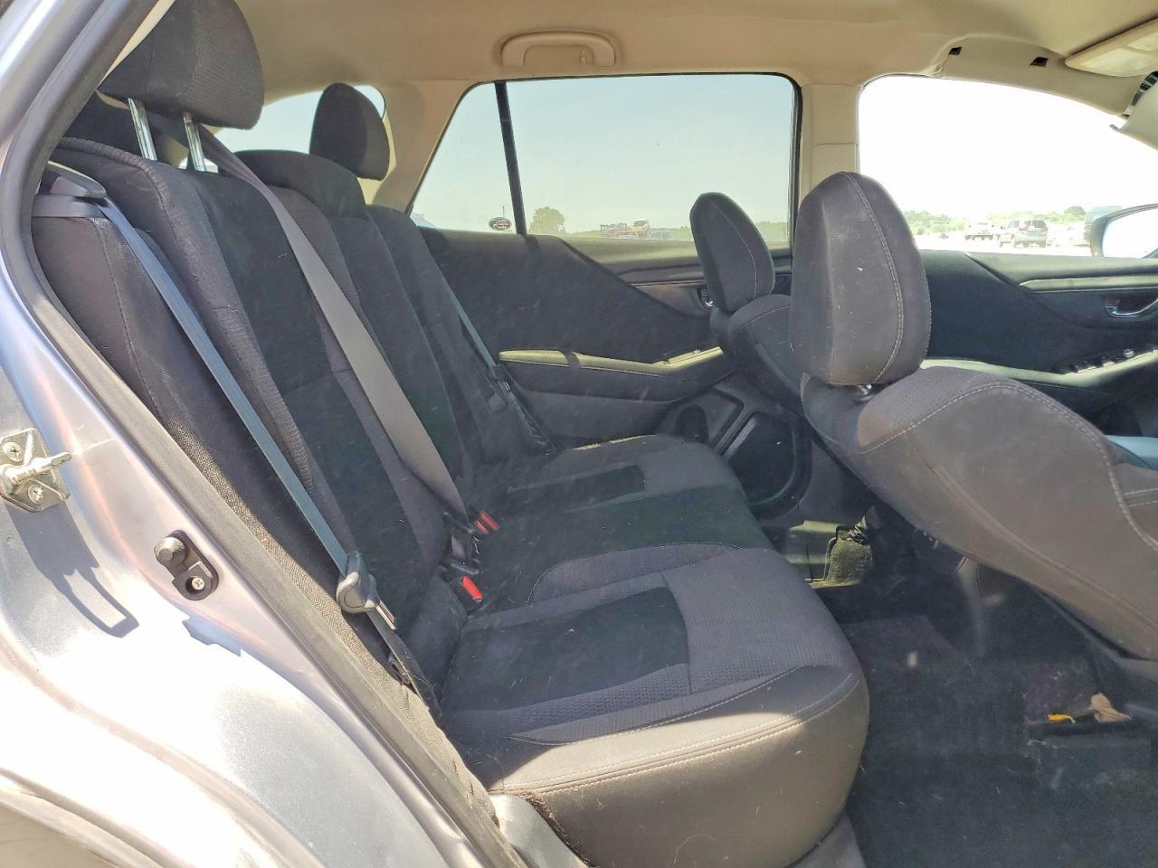 2020 SUBARU Outback