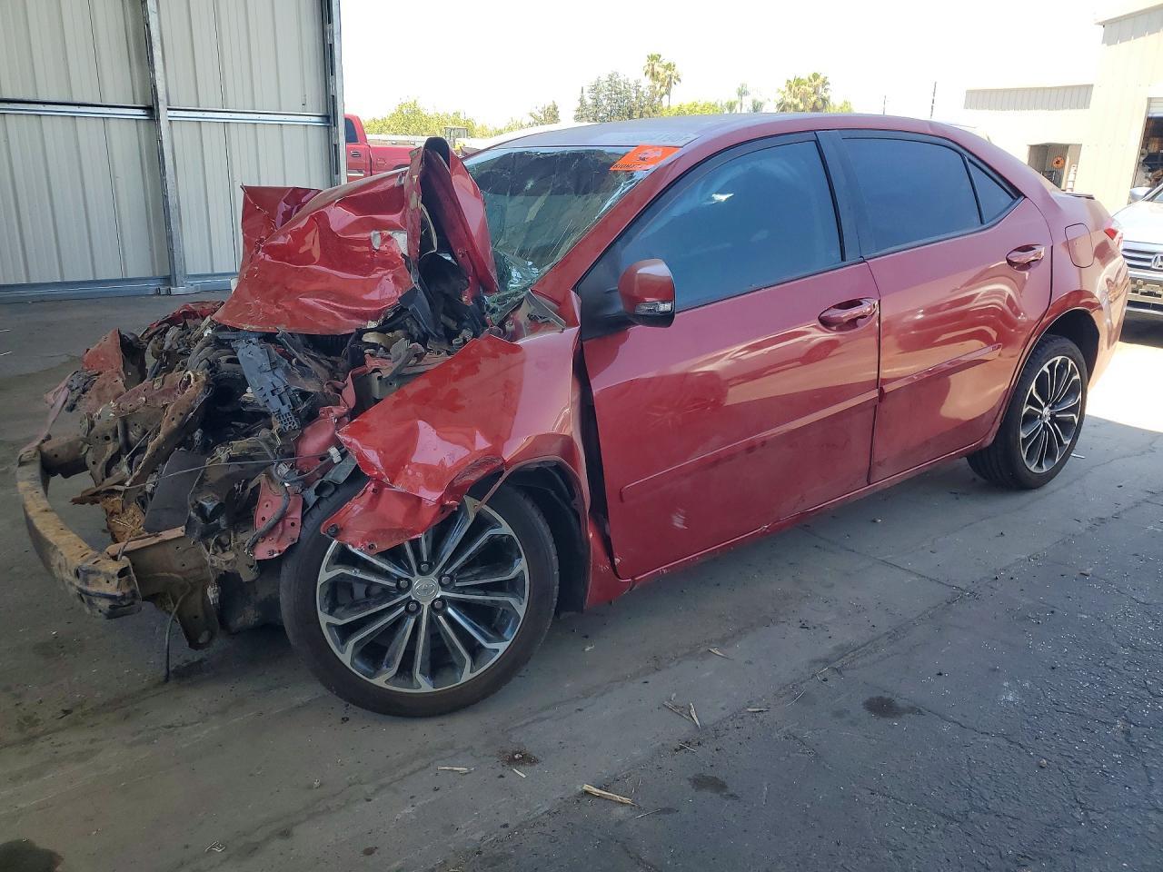 2015 TOYOTA COROLLA