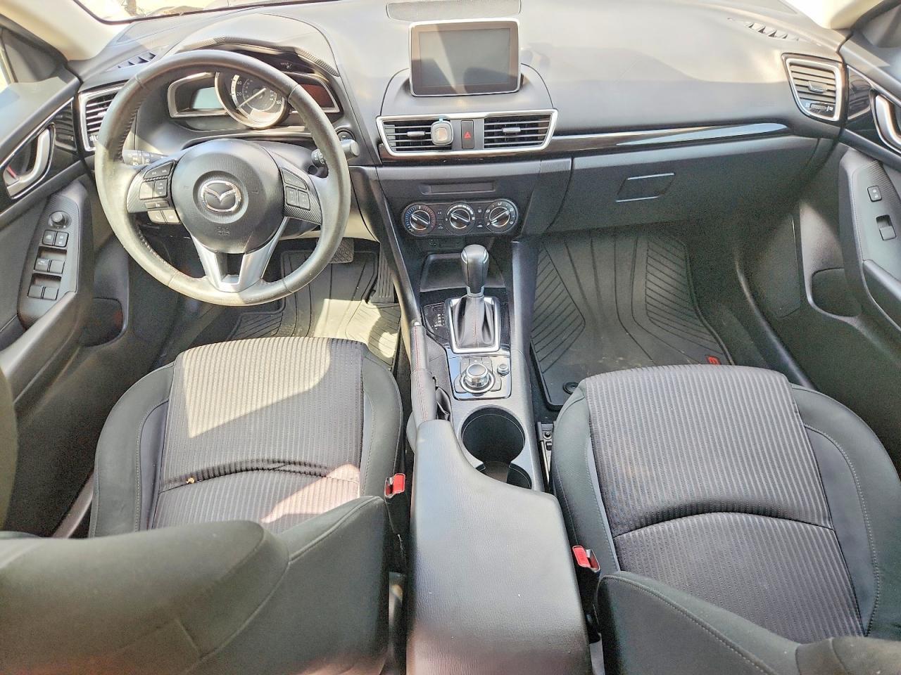 2015 MAZDA 3