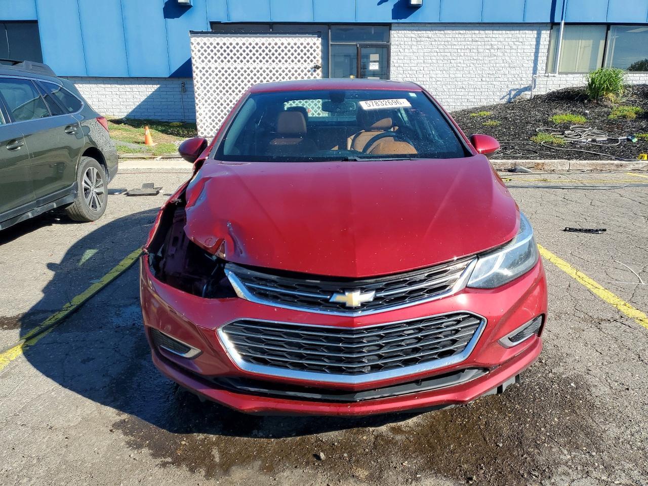 2017 CHEVROLET CRUZE
