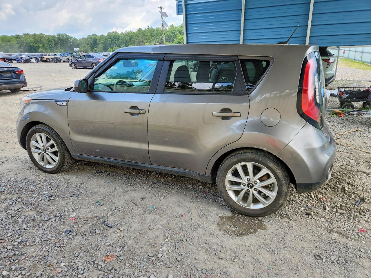2017 KIA SOUL