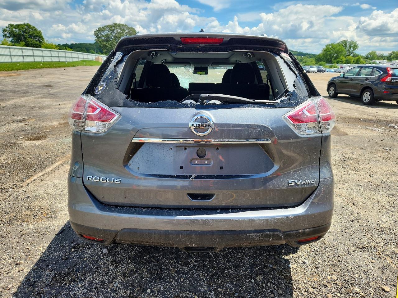 2016 NISSAN ROGUE