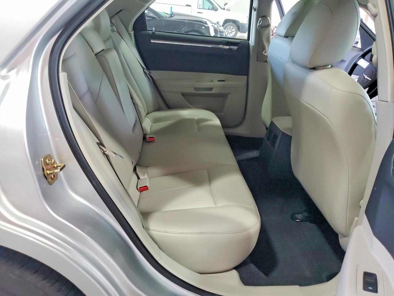 2006 CHRYSLER 300