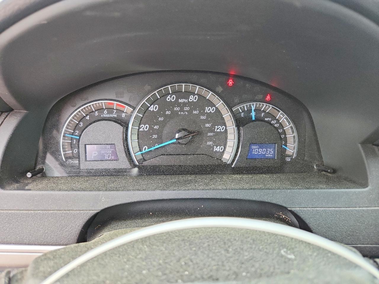 2012 TOYOTA CAMRY