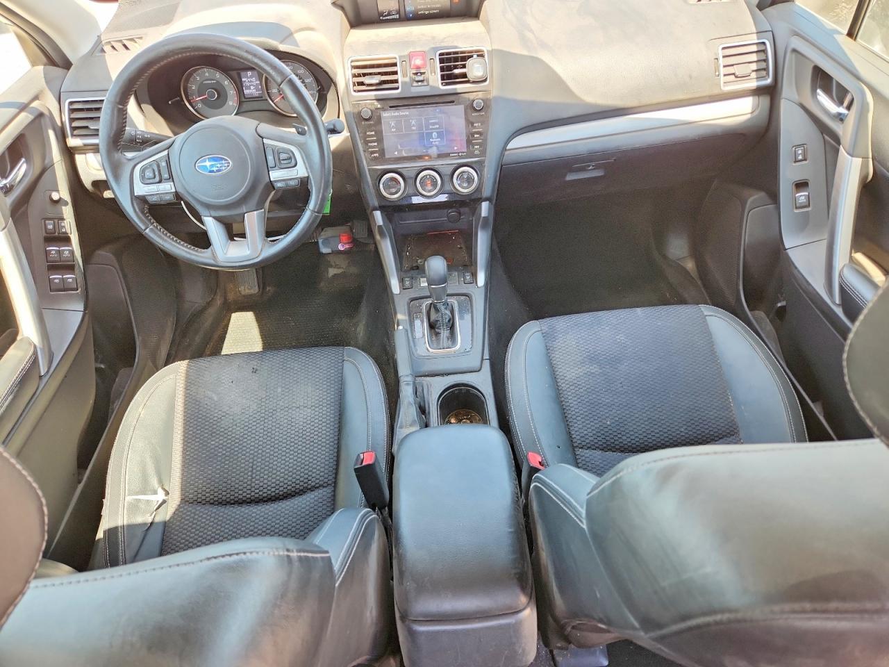 2017 SUBARU FORESTER