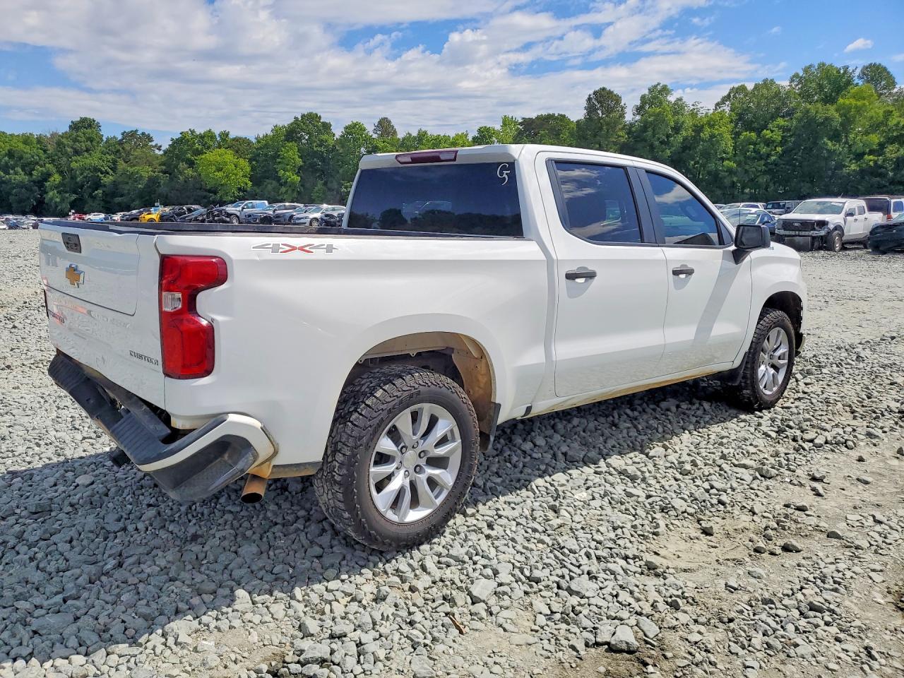 2022 CHEVROLET Silverado