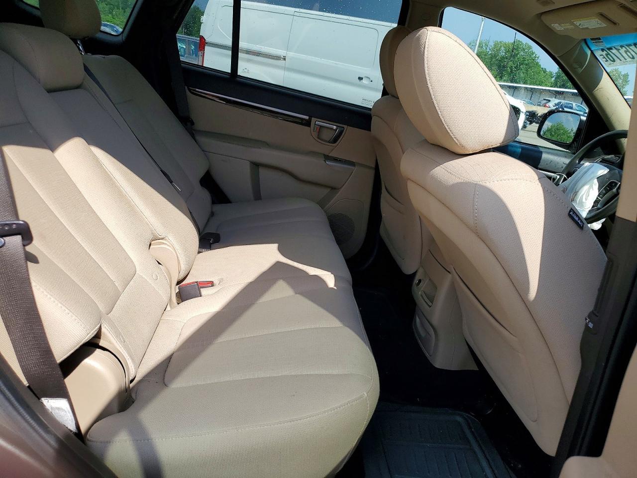 2012 HYUNDAI SANTA FE