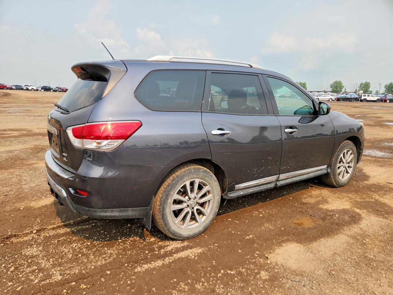 2014 NISSAN PATHFINDER