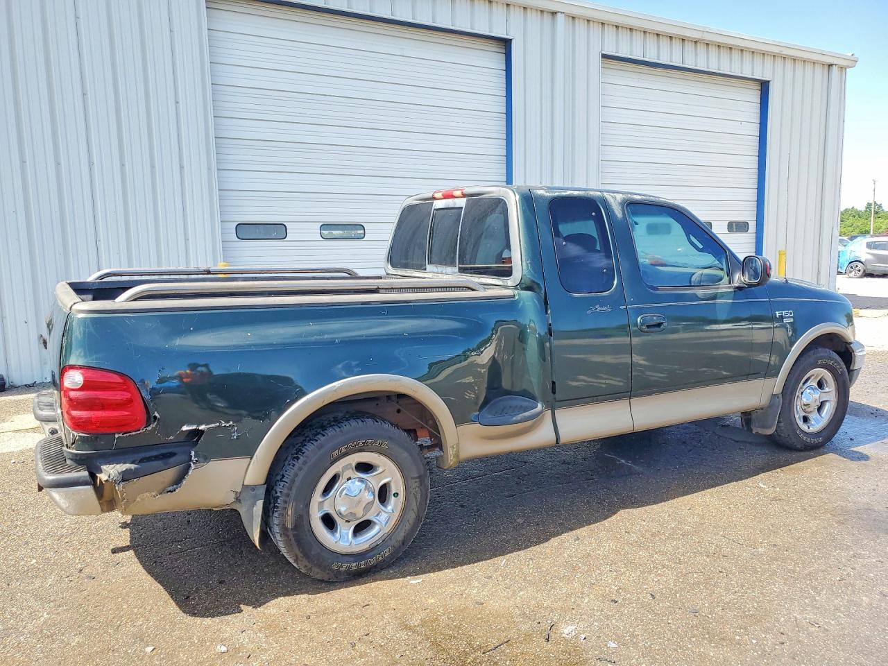 2002 FORD F-150 Lightning