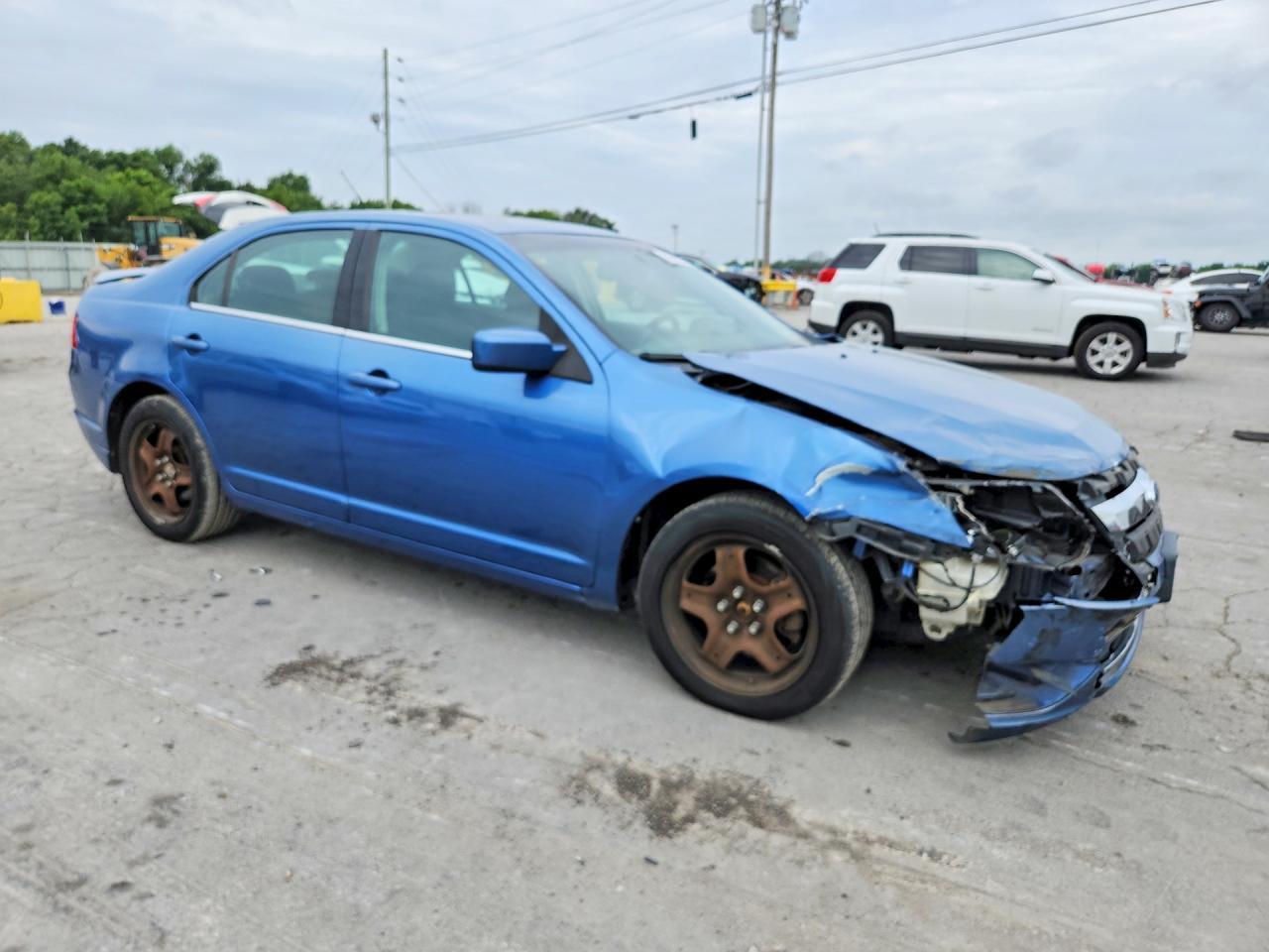 2010 FORD FUSION