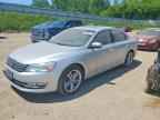 2014 VOLKSWAGEN Passat