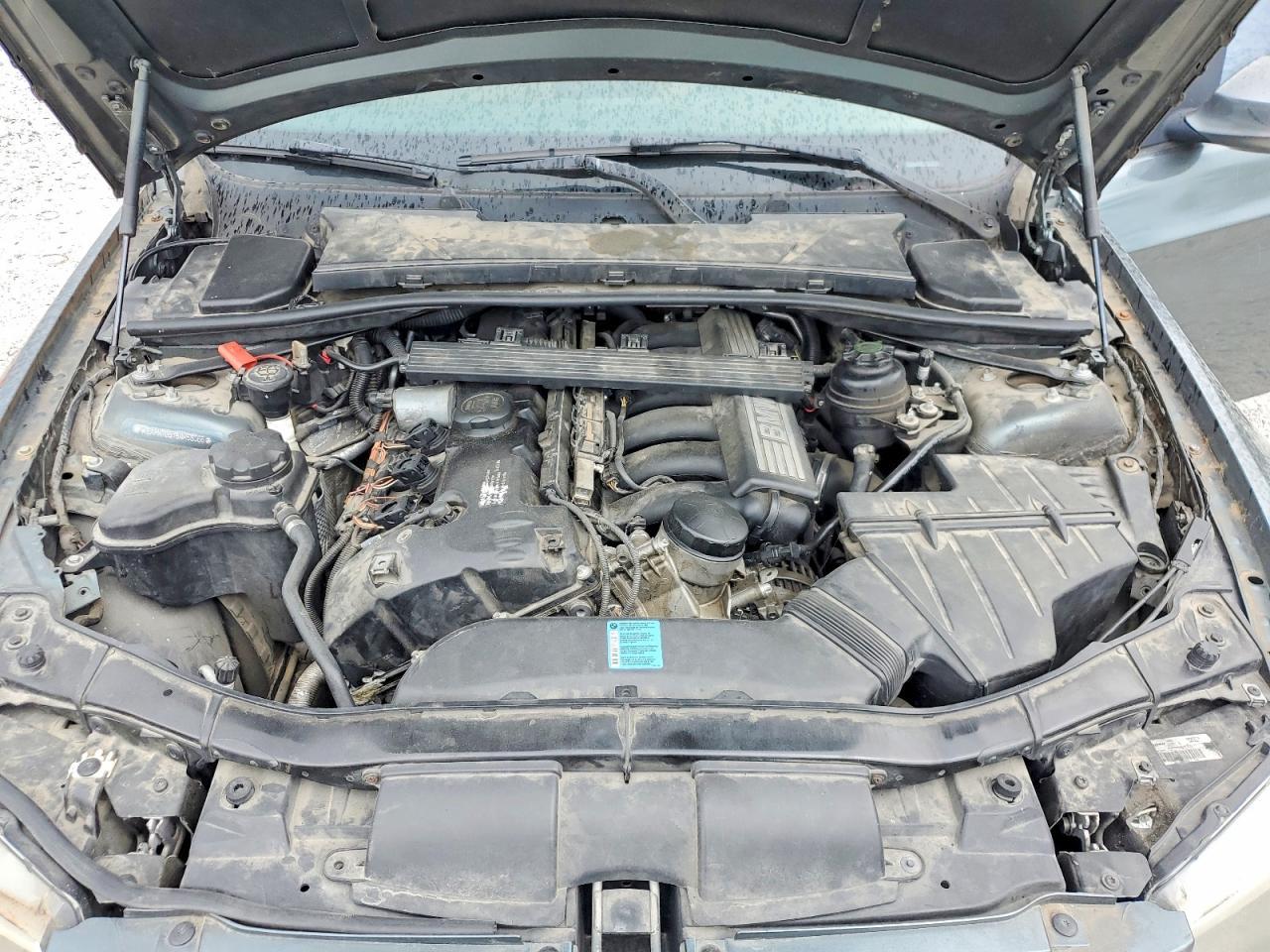 2011 BMW 3 SERIES