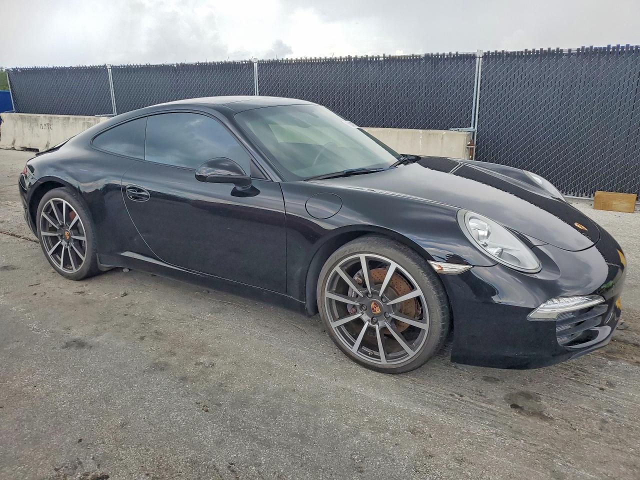 2014 PORSCHE 911