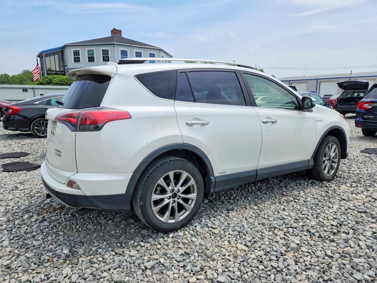 2017 TOYOTA RAV4