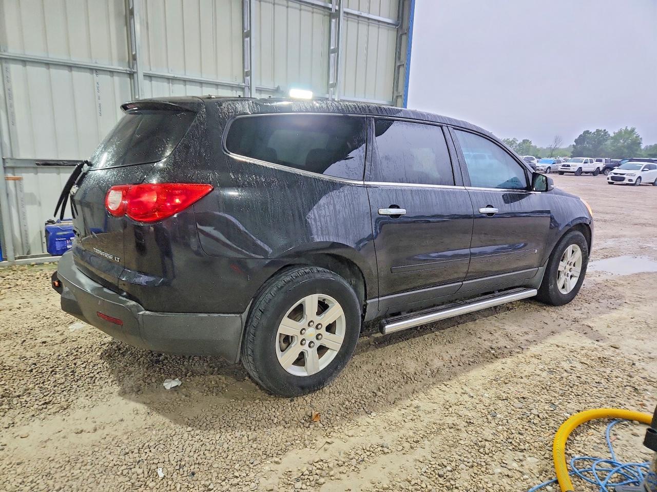 2010 CHEVROLET TRAVERSE