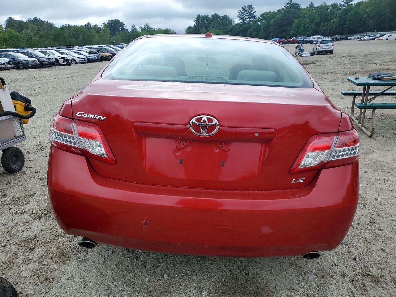 2010 TOYOTA CAMRY