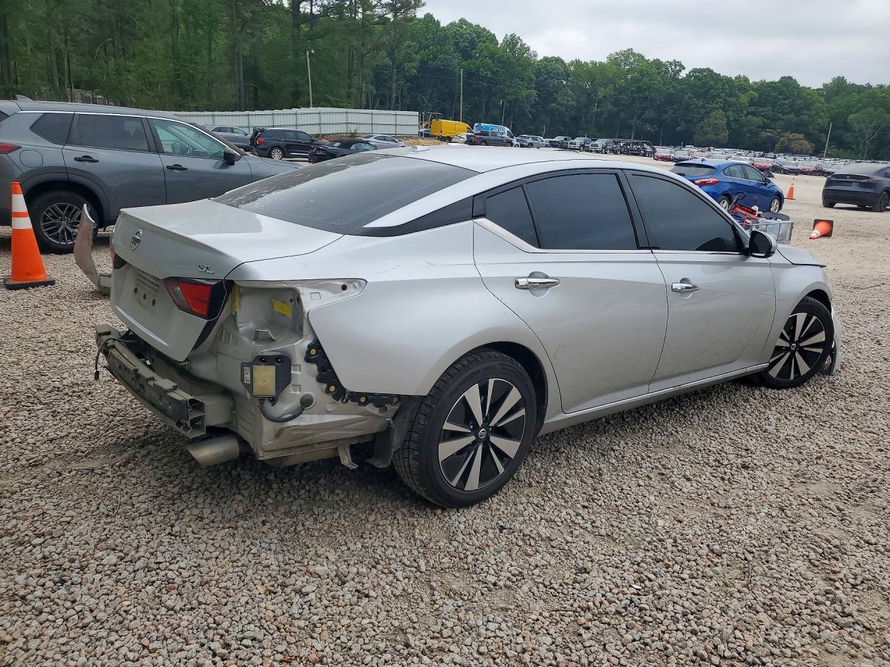 2020 NISSAN ALTIMA