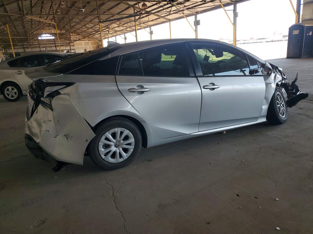2019 TOYOTA PRIUS