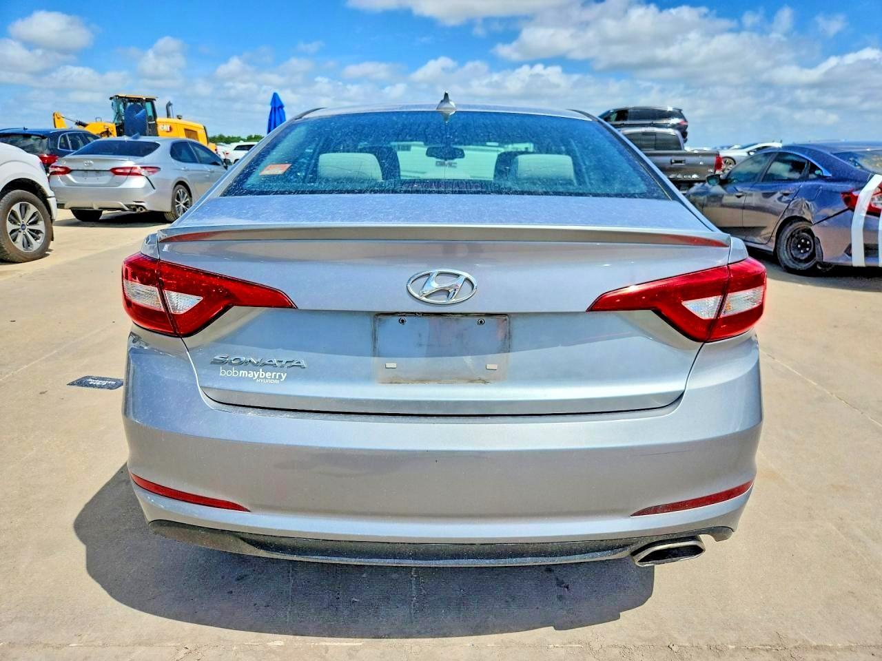 2016 HYUNDAI SONATA