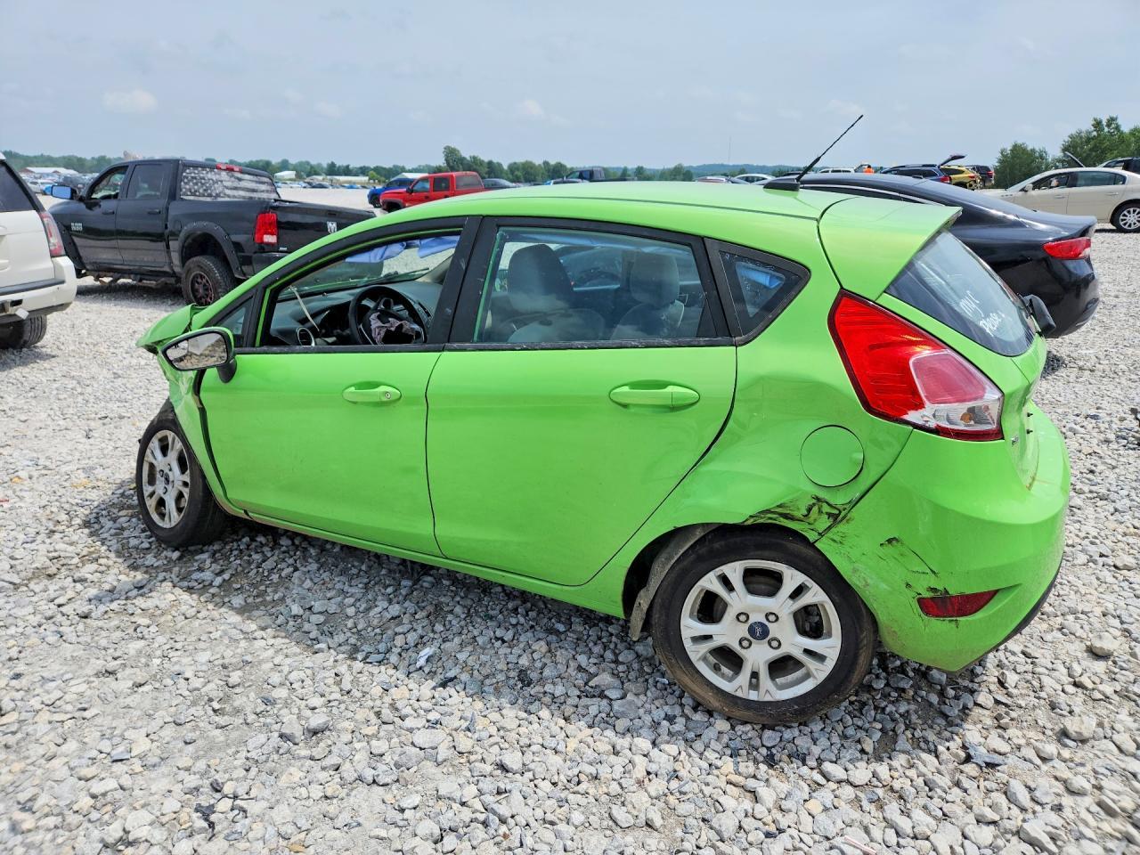 2014 FORD Fiesta