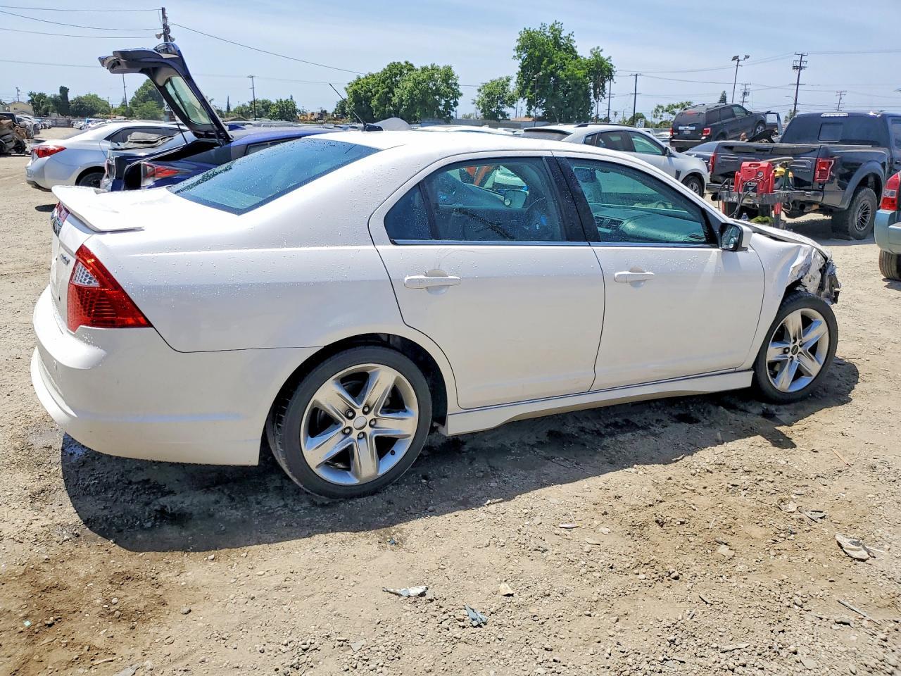 2012 FORD FUSION