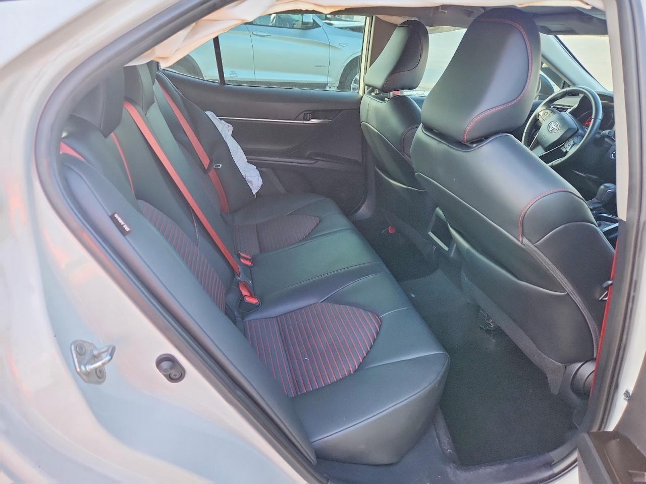 2024 TOYOTA CAMRY