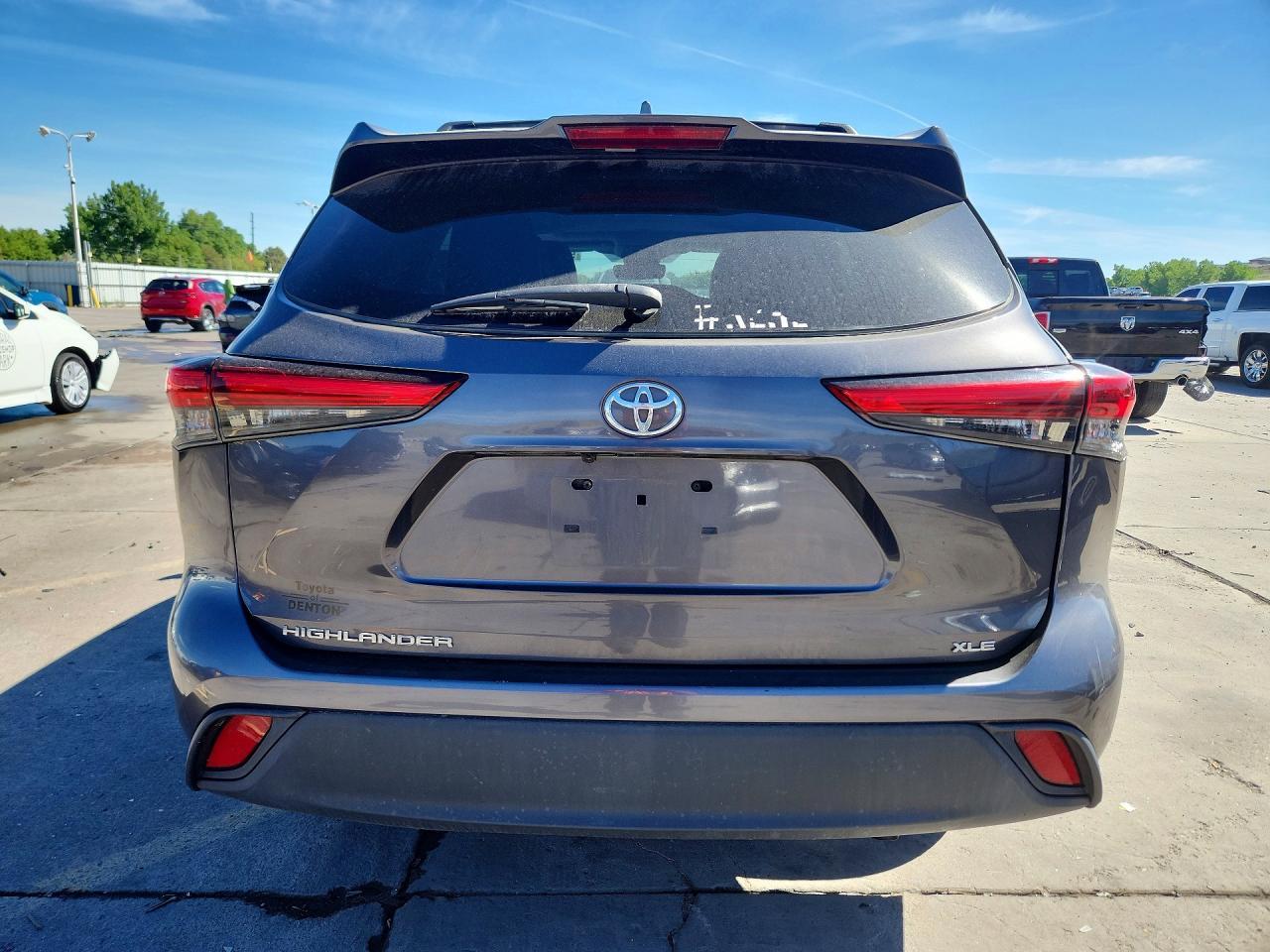 2020 TOYOTA HIGHLANDER