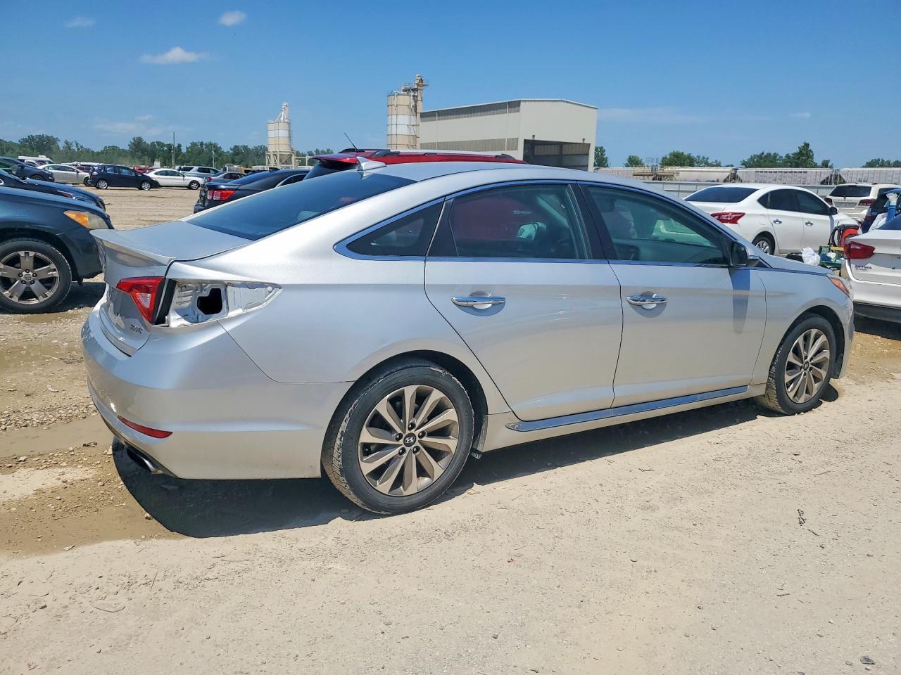 2015 HYUNDAI SONATA