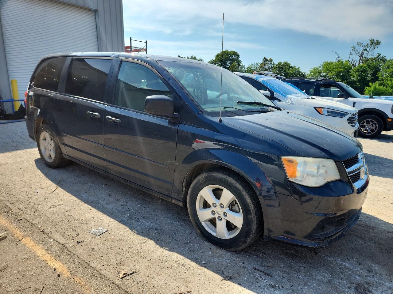 2013 DODGE GRAND CARAVAN