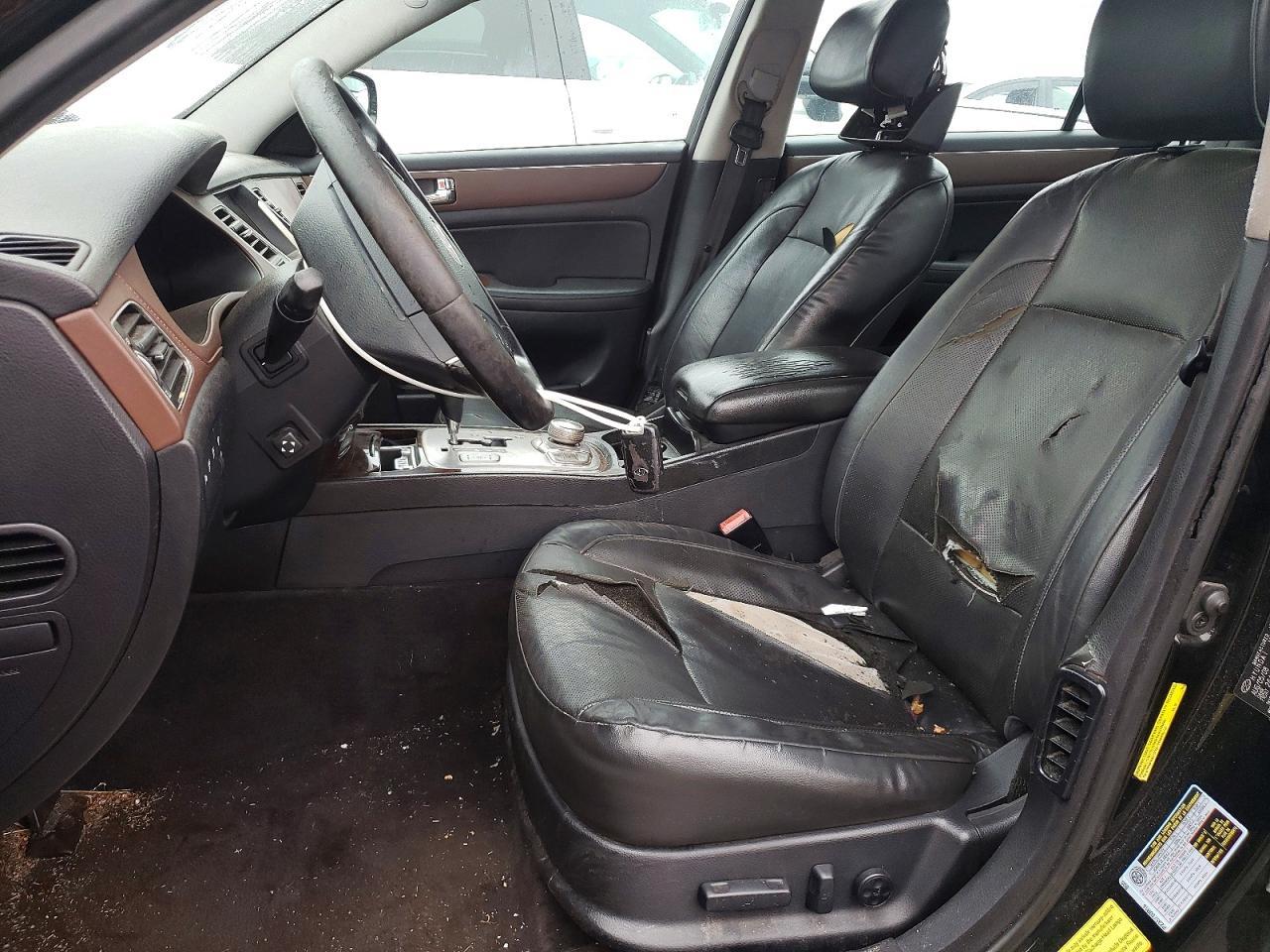 2009 HYUNDAI GENESIS