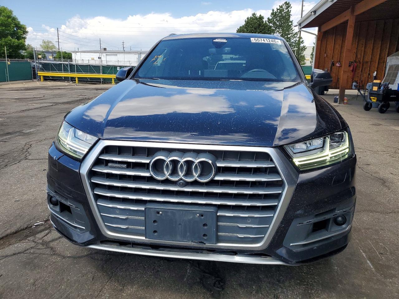 2017 AUDI Q7