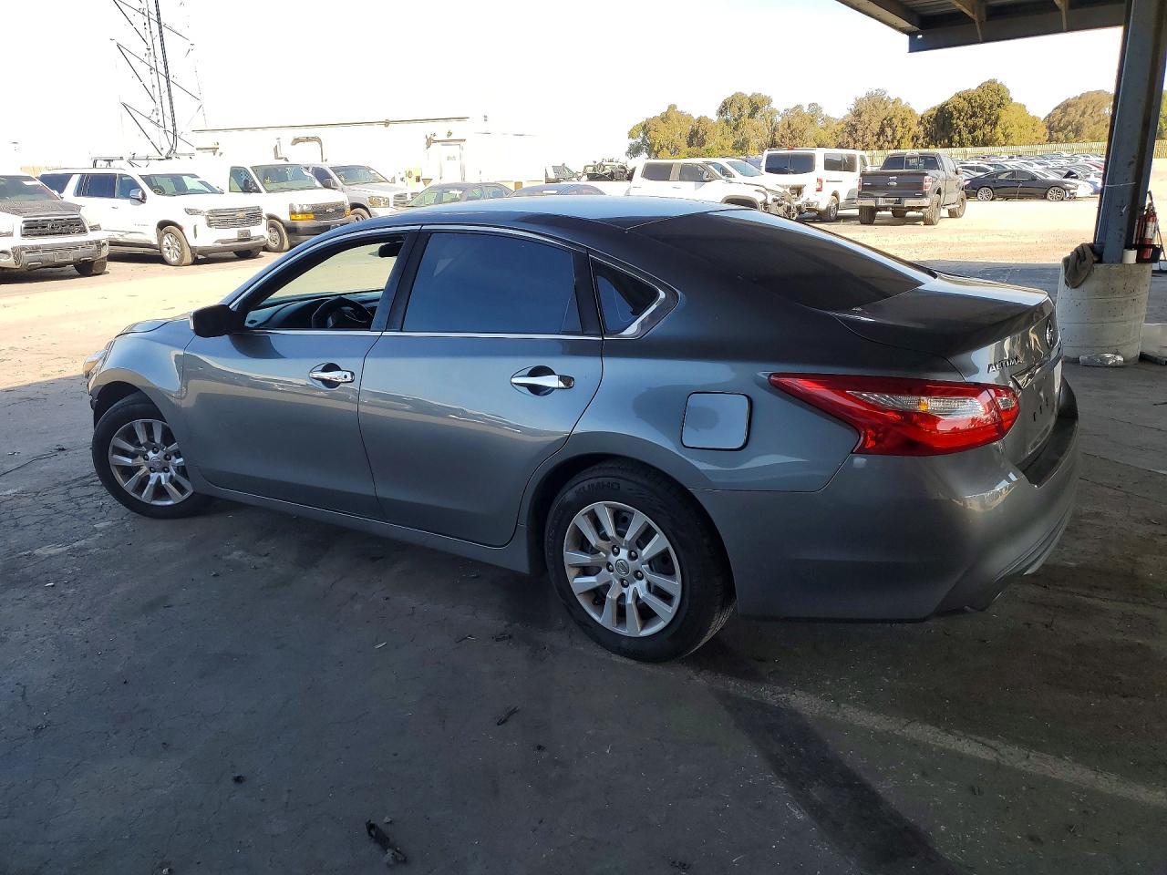 2016 NISSAN ALTIMA