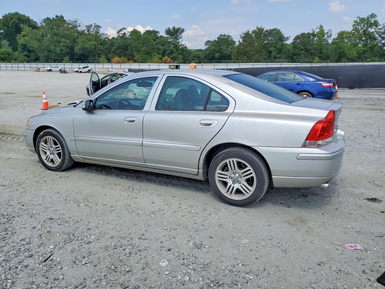 2009 VOLVO S60