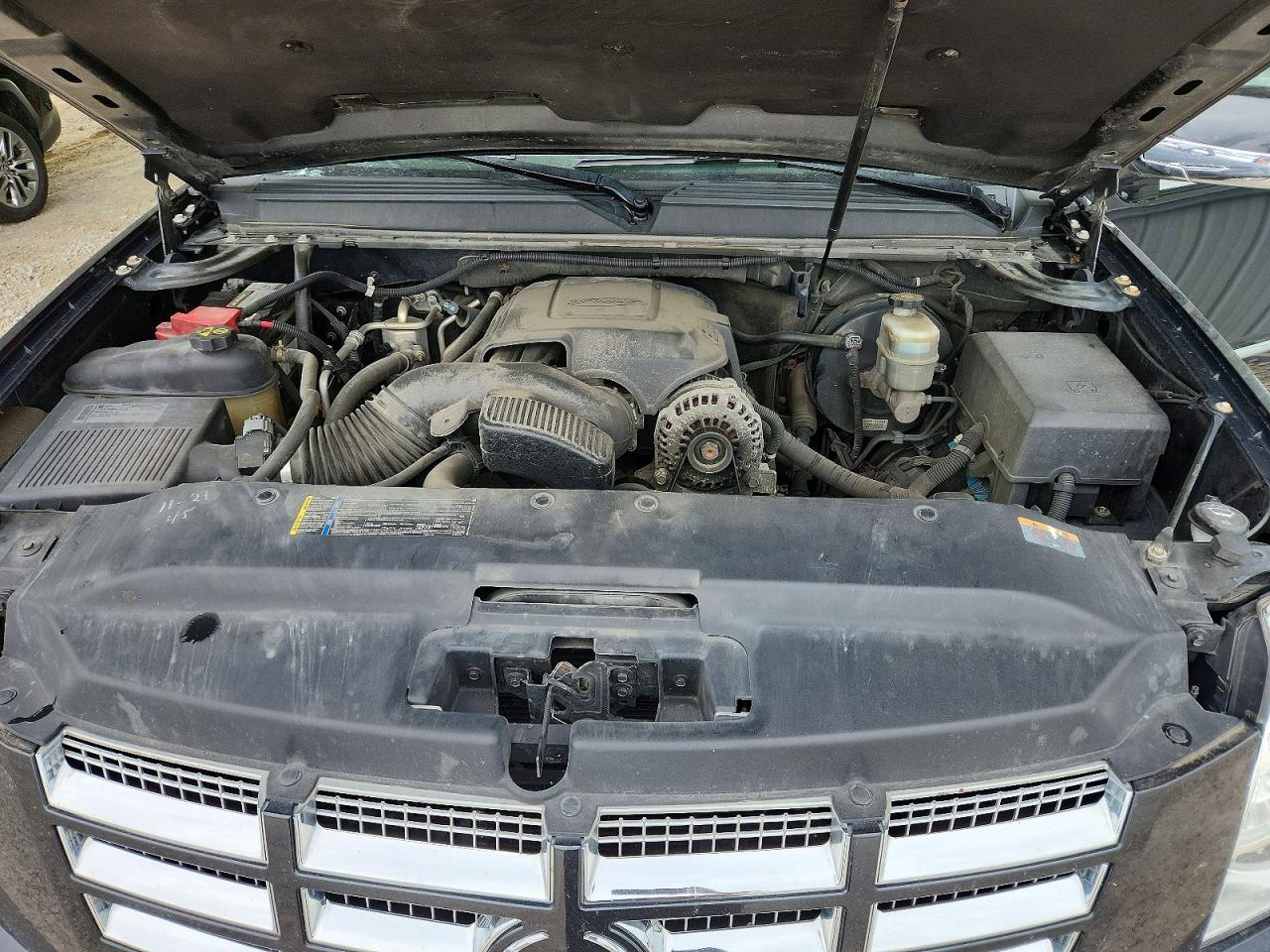 2011 CADILLAC Escalade ESV