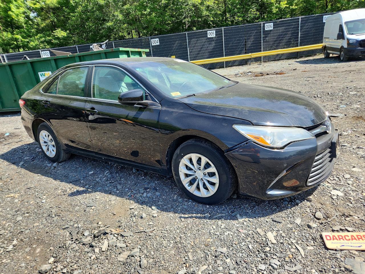 2017 TOYOTA CAMRY