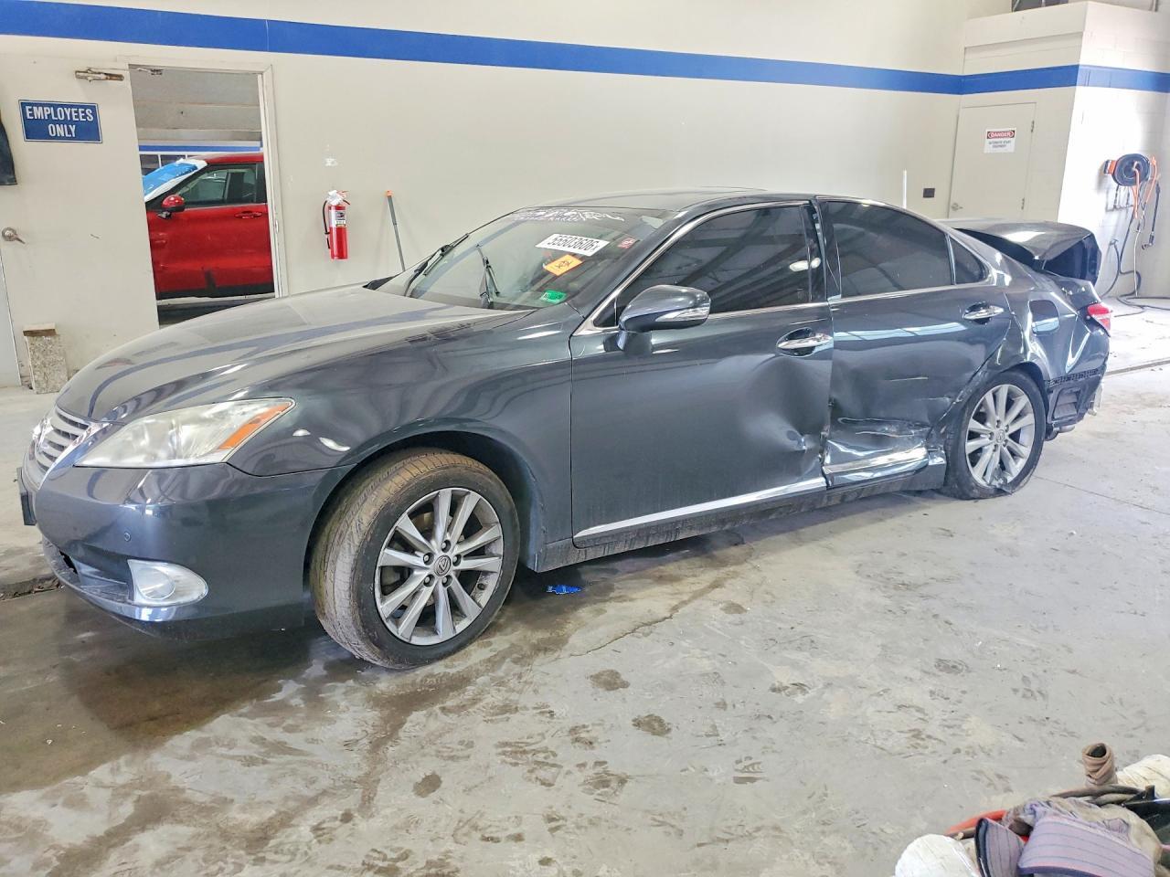 2010 LEXUS ES 350