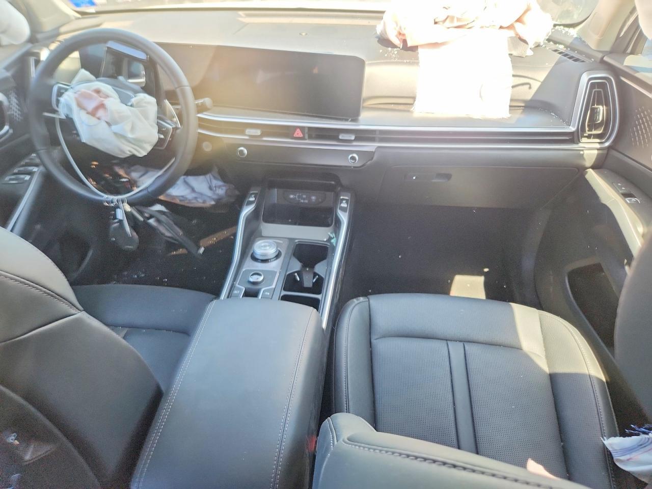 2025 KIA SORENTO