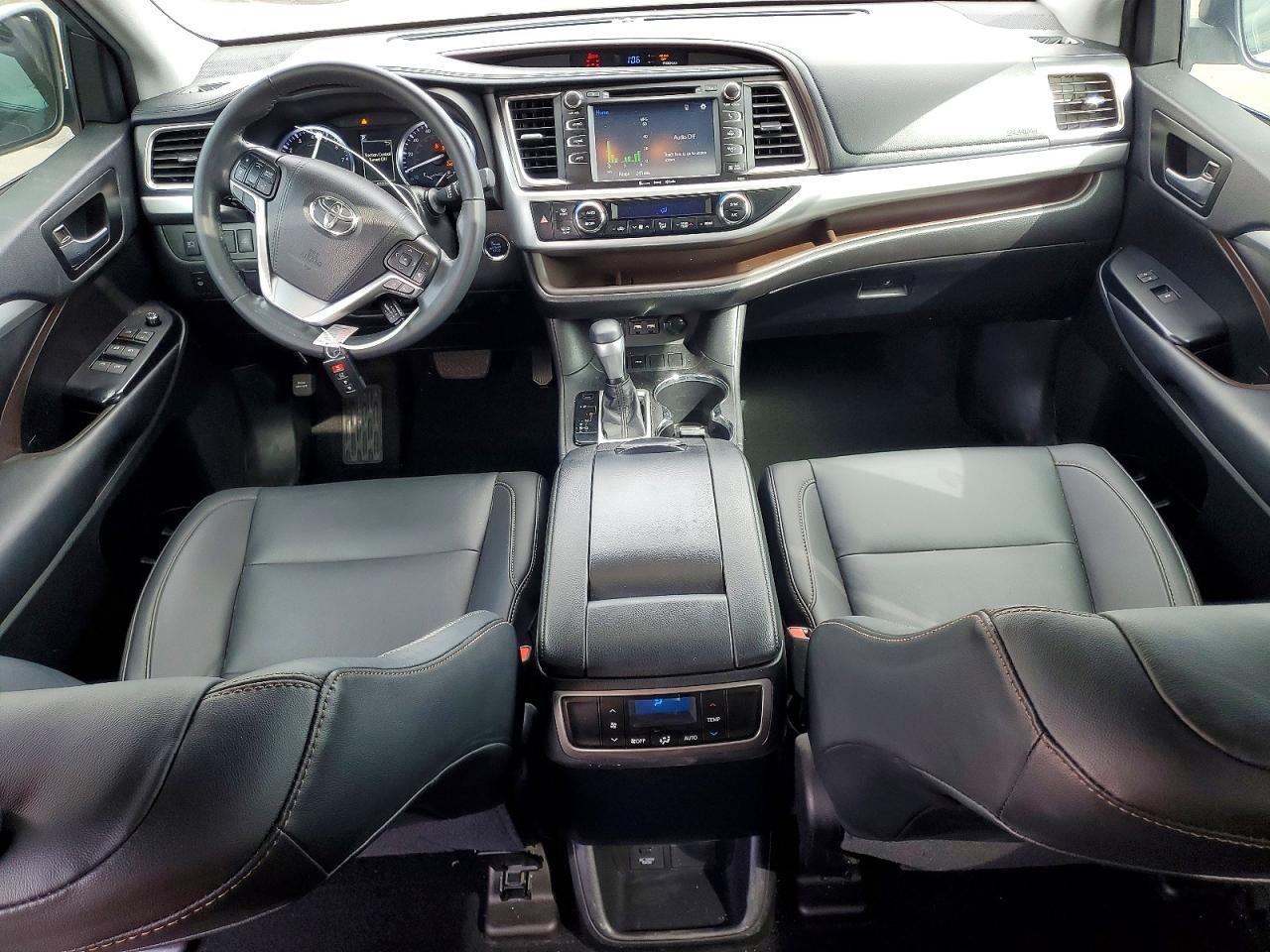 2019 TOYOTA HIGHLANDER