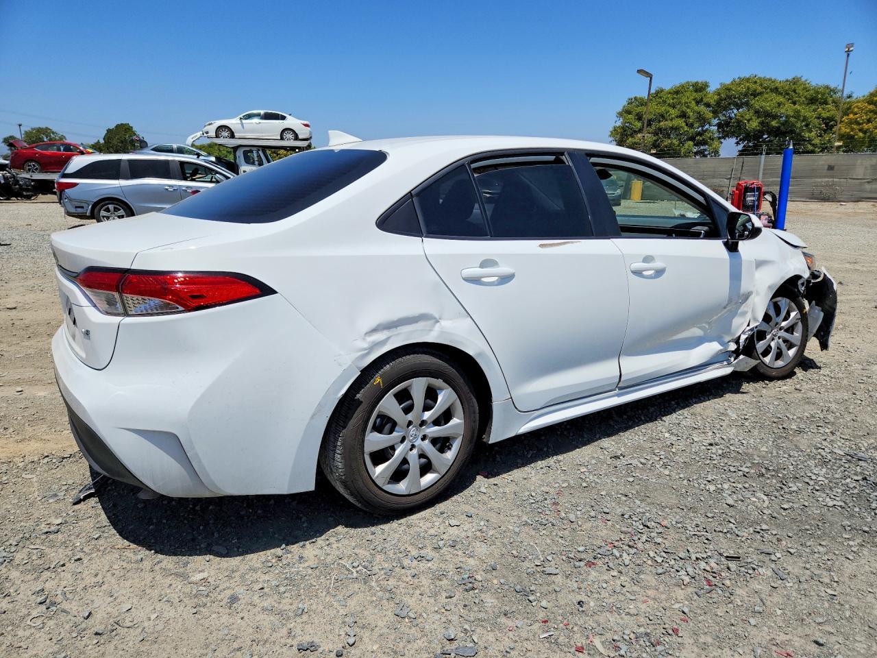 2024 TOYOTA COROLLA