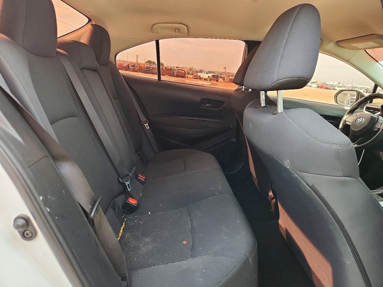 2022 TOYOTA COROLLA