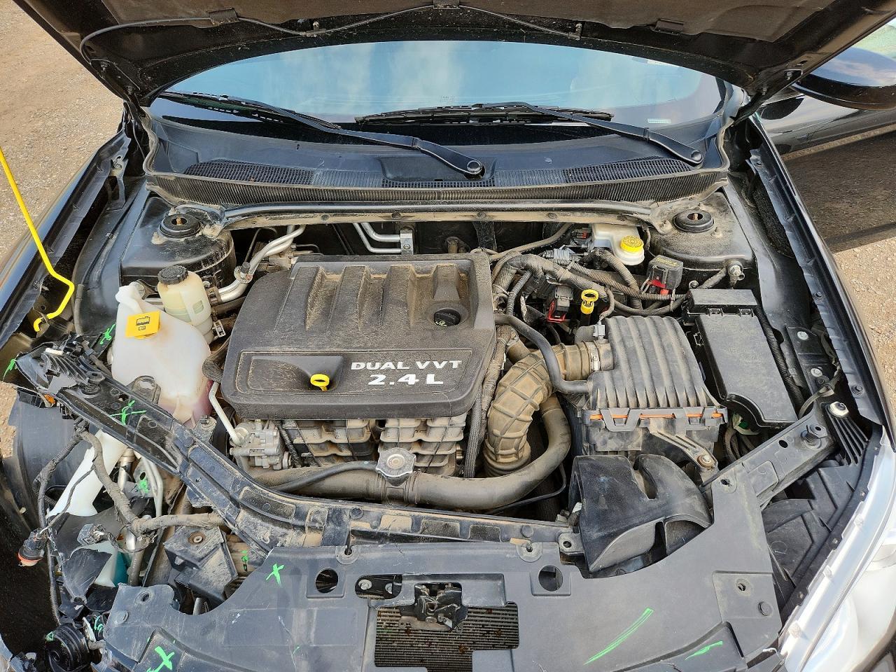 2013 CHRYSLER 200