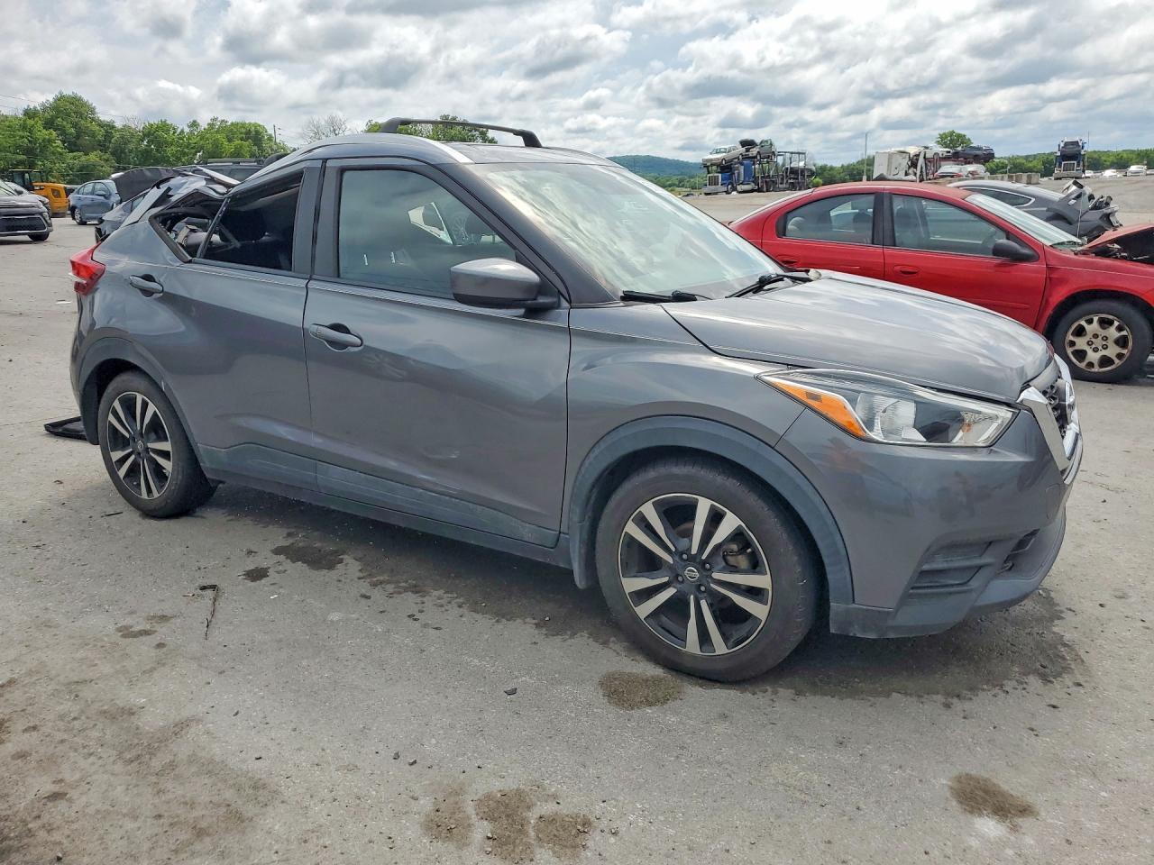 2019 NISSAN KICKS