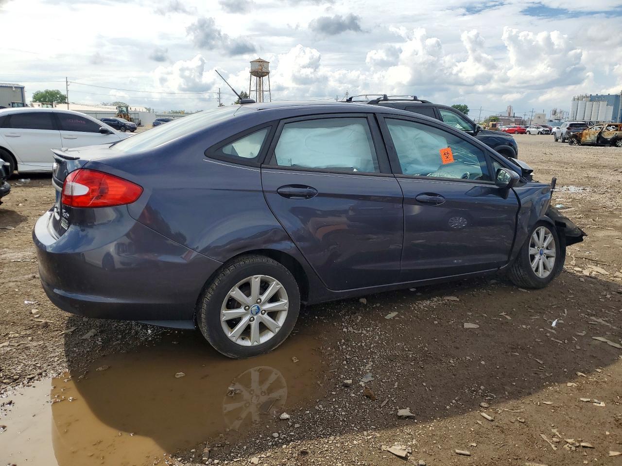 2012 FORD Fiesta