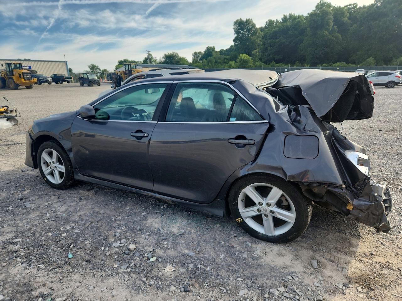 2012 TOYOTA CAMRY