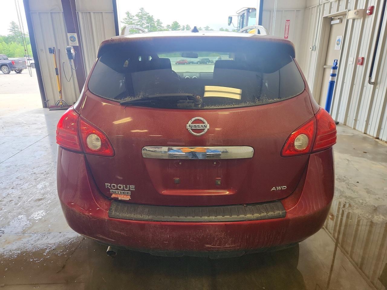2015 NISSAN ROGUE