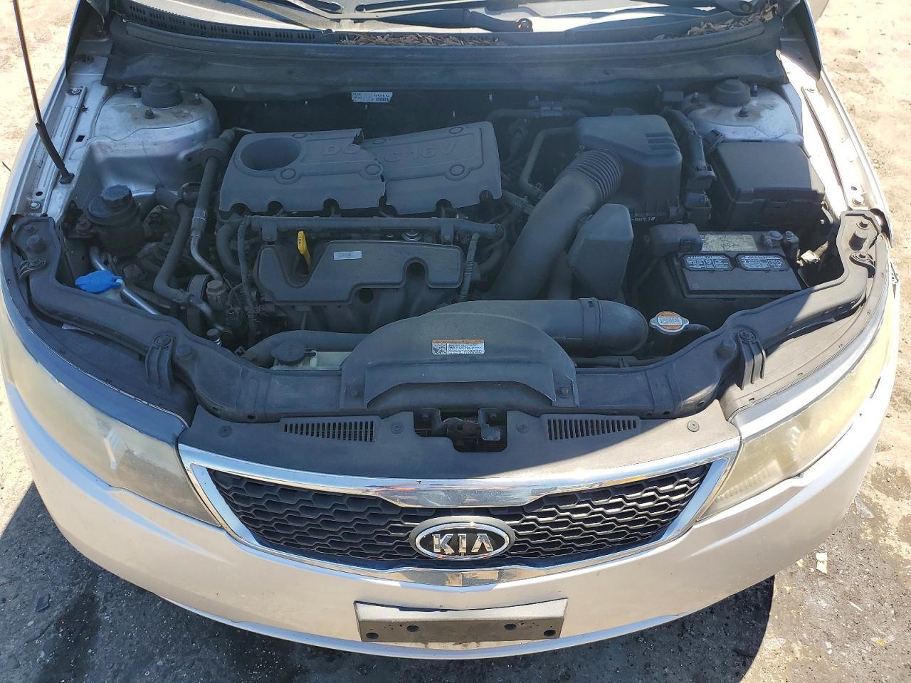 2011 KIA FORTE